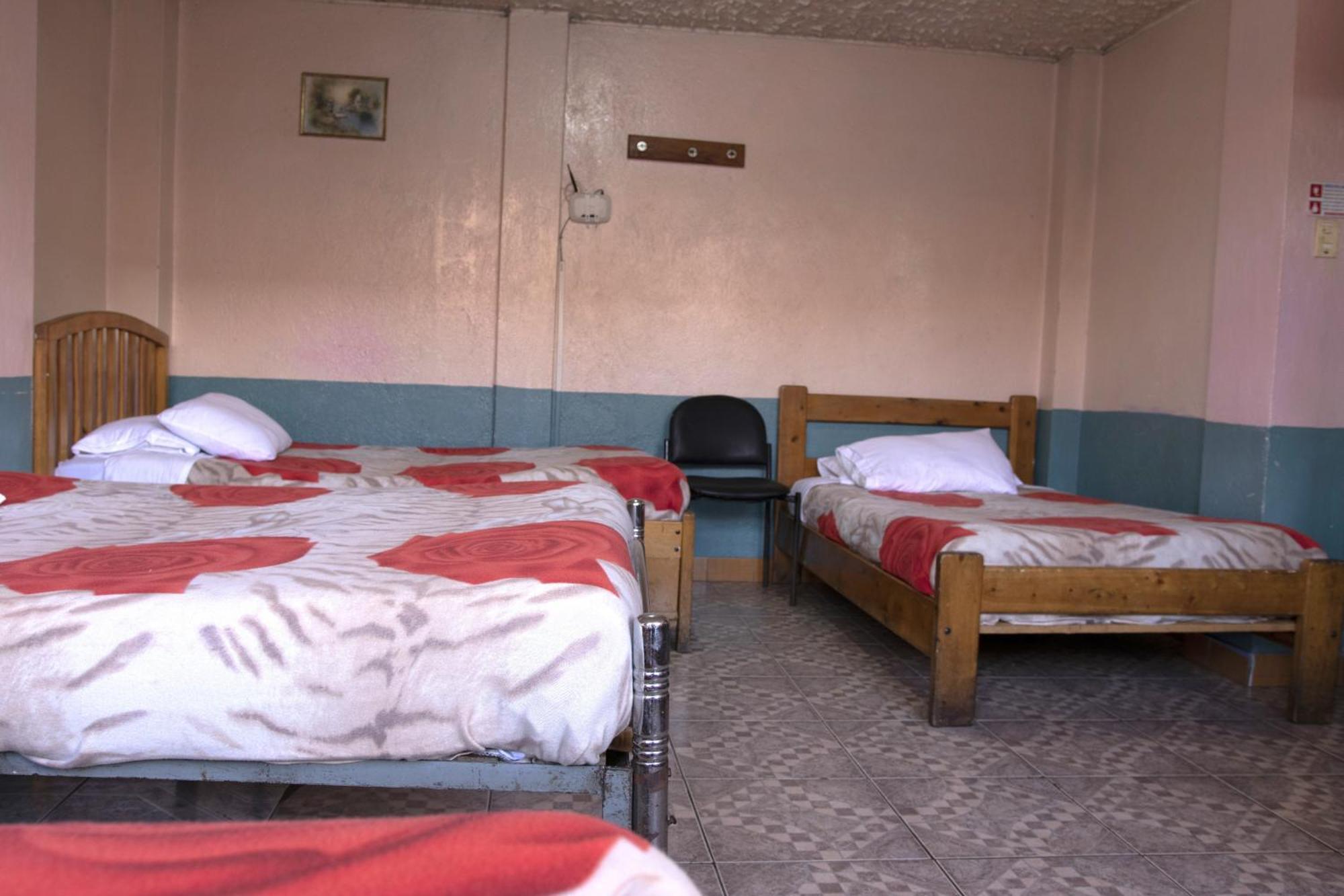Hostal Carlos Luis 키토 외부 사진