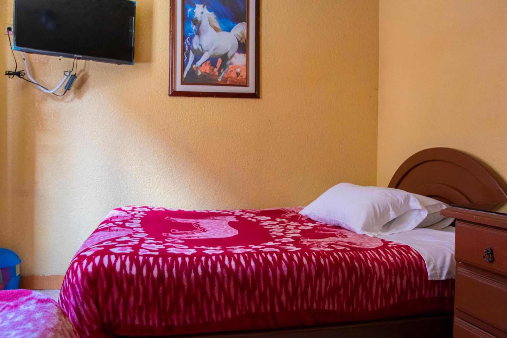 Hostal Carlos Luis 키토 외부 사진