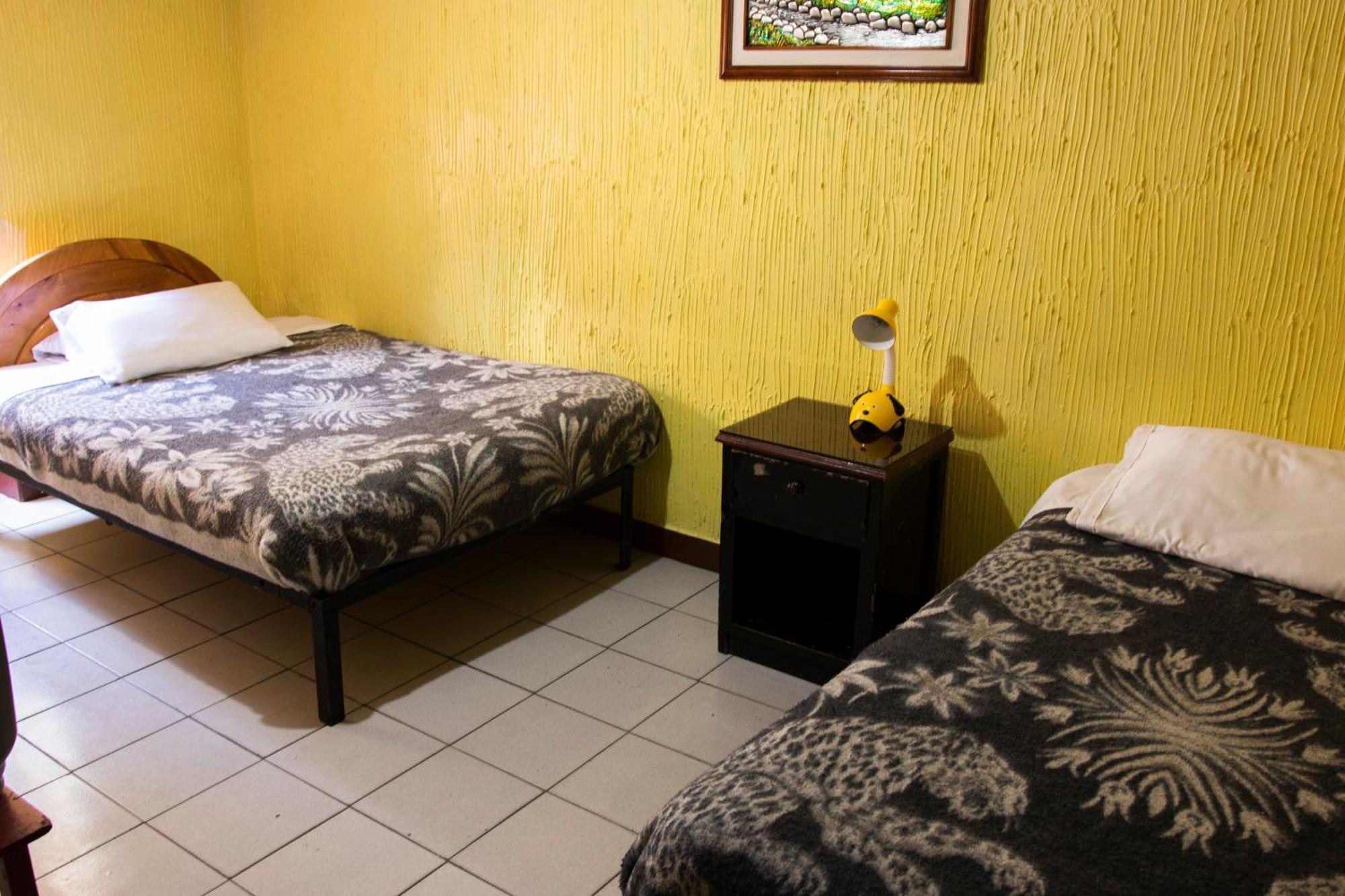 Hostal Carlos Luis 키토 외부 사진