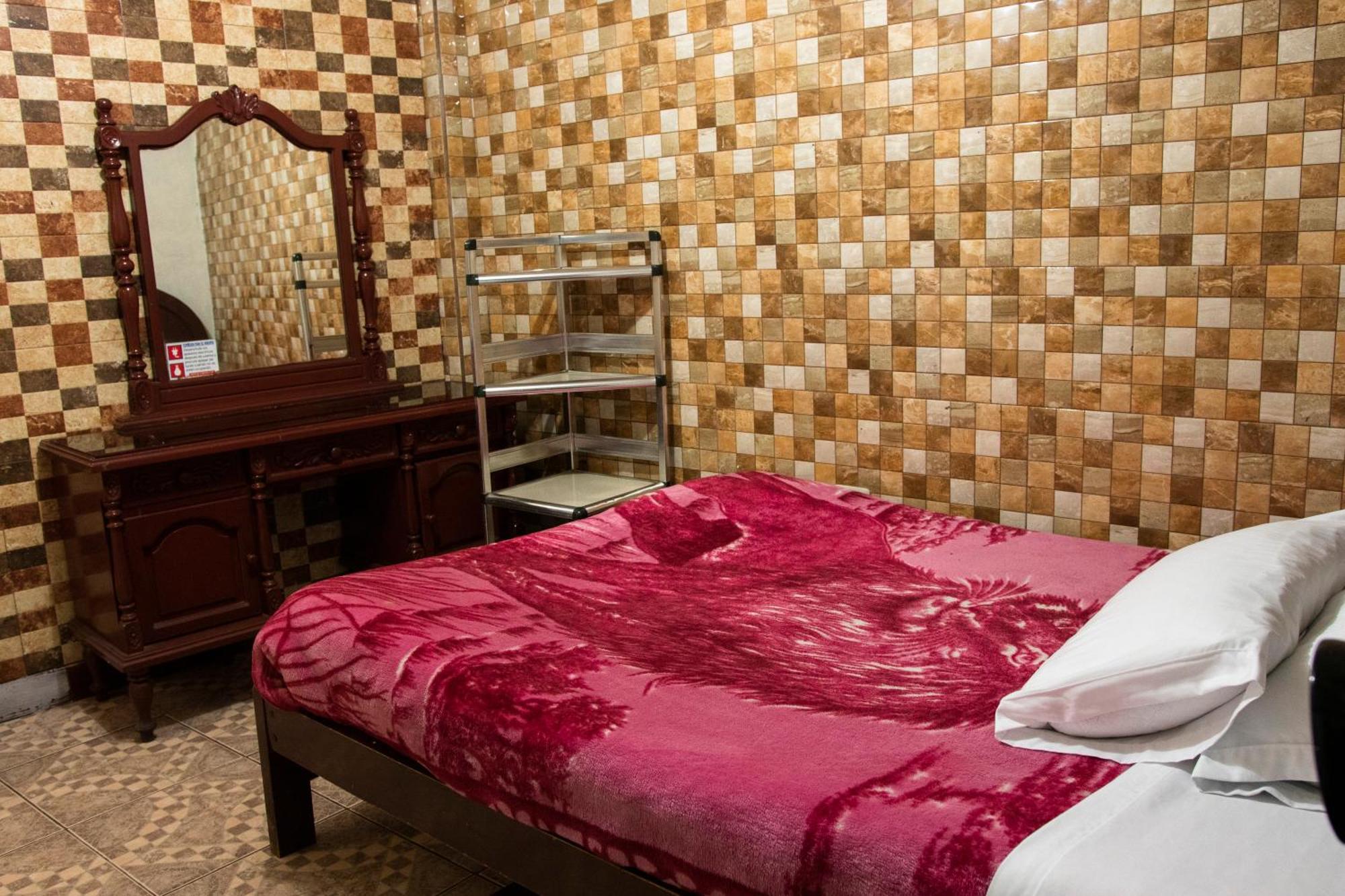 Hostal Carlos Luis 키토 외부 사진